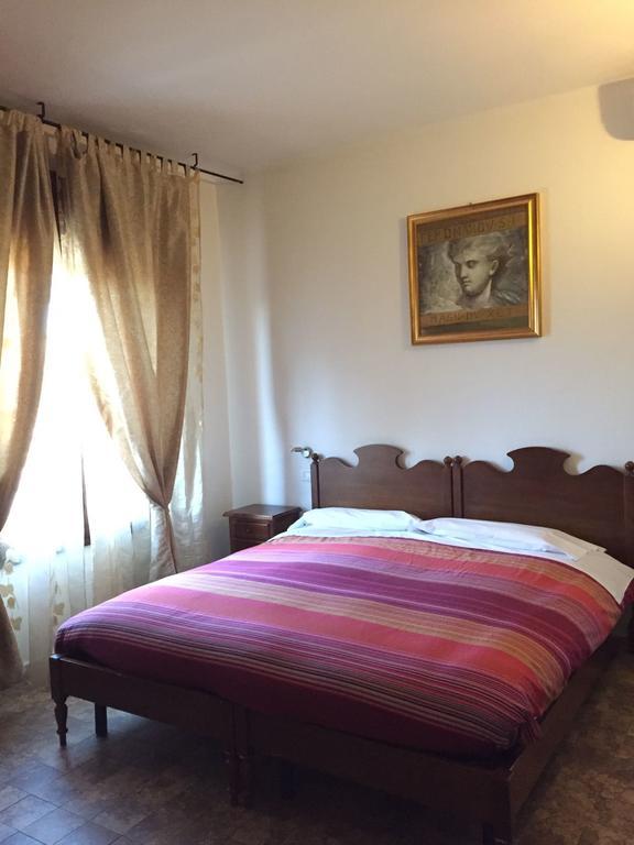 מולינלה Locanda Al Cavaliere מראה חיצוני תמונה